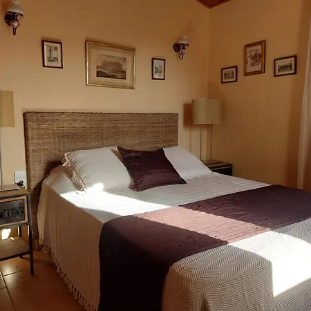 Maison Familiale A Louer Dans Le Luberon * Dauphin