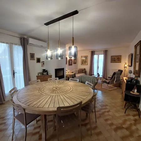 Maison Familiale A Louer Dans Le Luberon