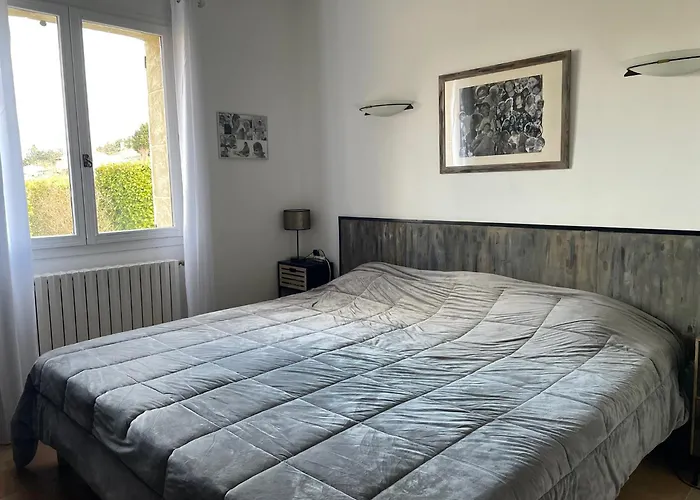 Holiday home Maison Familiale A Louer Dans Le Luberon